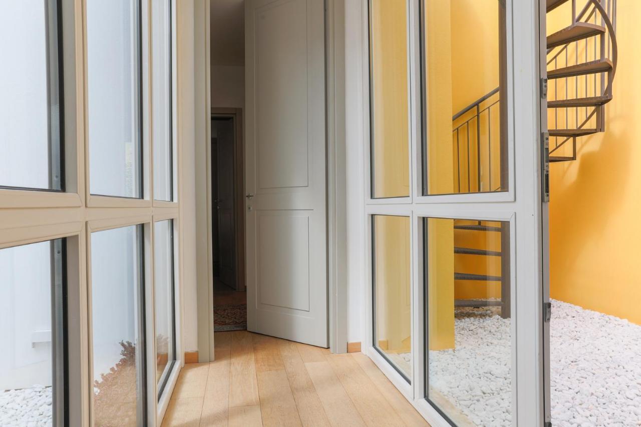 Lakefront Contemporary - By My Home In Como Cadenabbia المظهر الخارجي الصورة